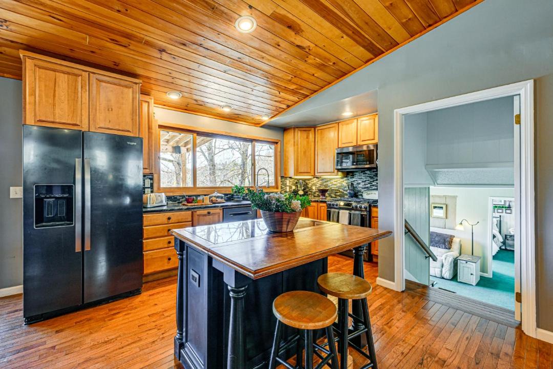 Photo of Kitchen in Robbinsville