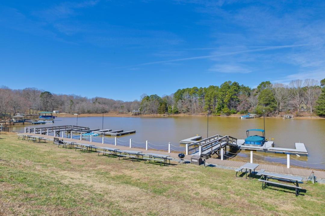 Photo of Others in Sherrills Ford