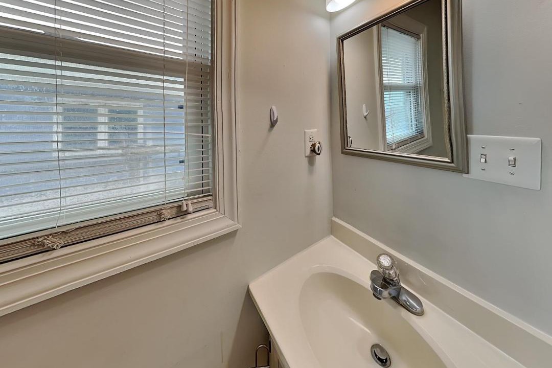Photo of Bathroom in Topsail Beach