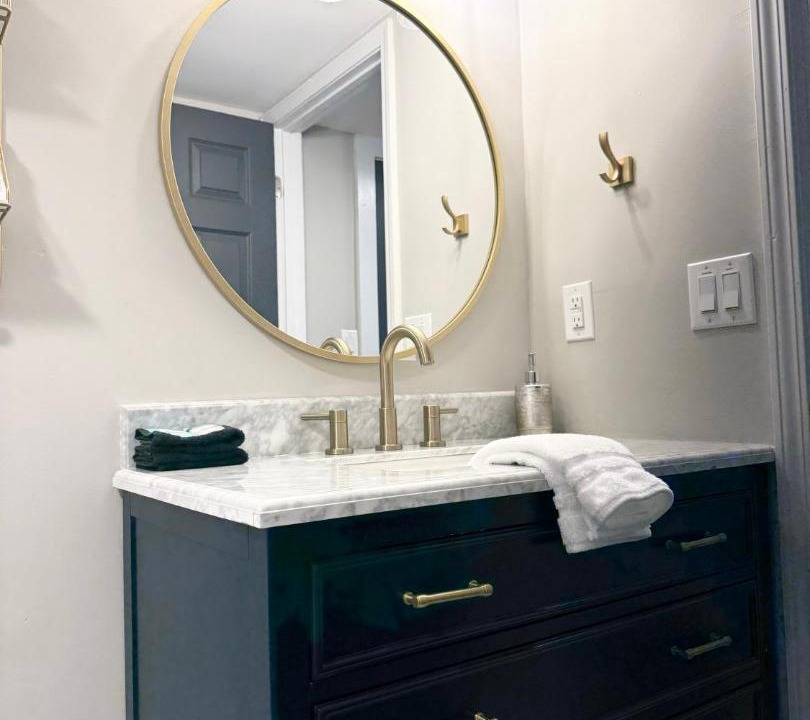 Photo of Bathroom in Hickory