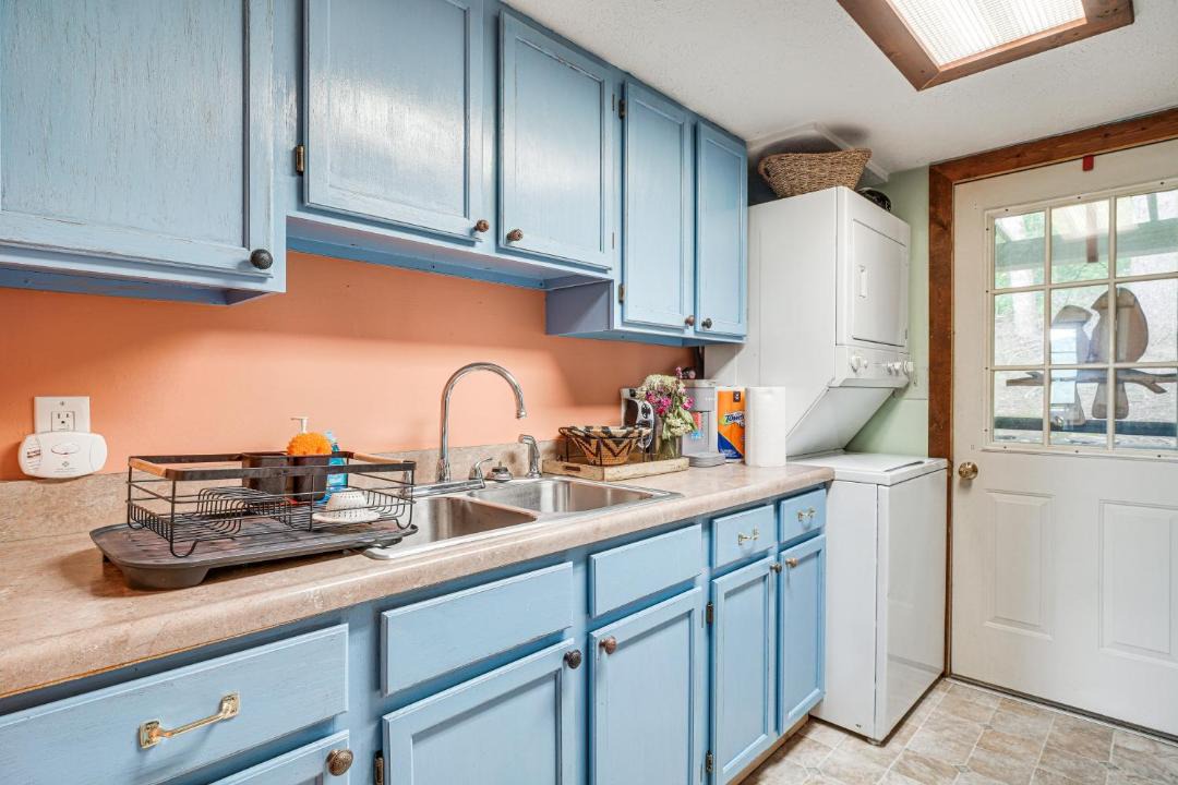 Photo of Kitchen in Robbinsville