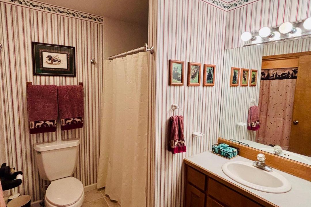 Photo of Bathroom in Cullowhee