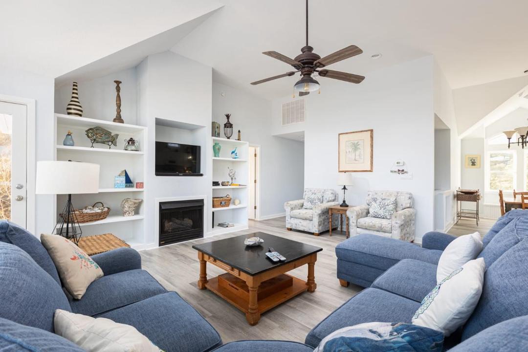 Photo of Livingroom in Corolla Village