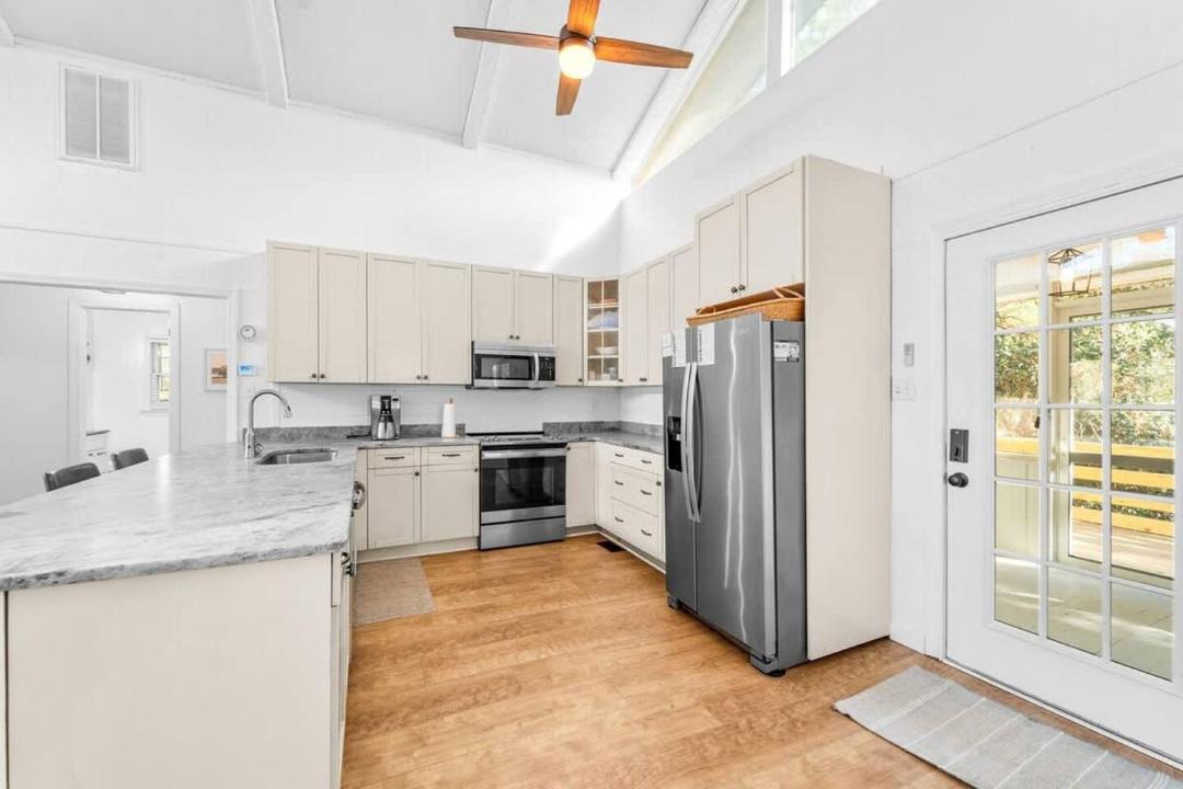 Photo of Kitchen in Colington