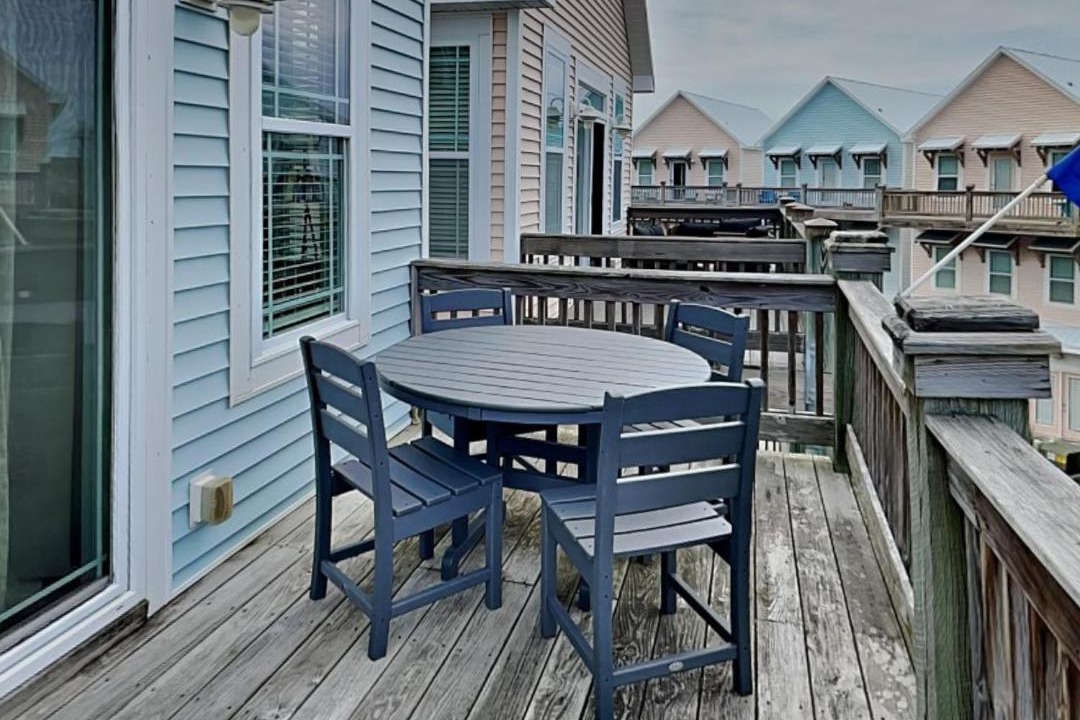 Photo of Patio Balcony in Surf City