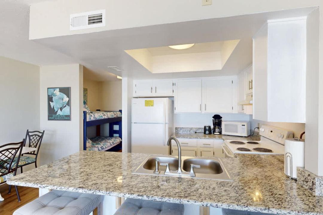Photo of Kitchen in Surf City