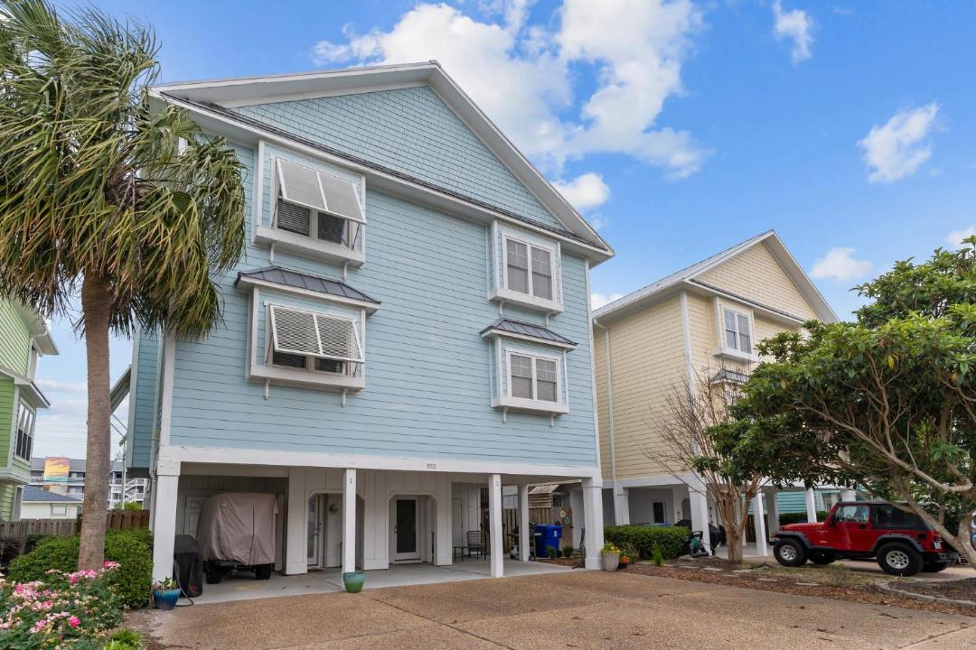 Photo of Others in Wilmington Beach