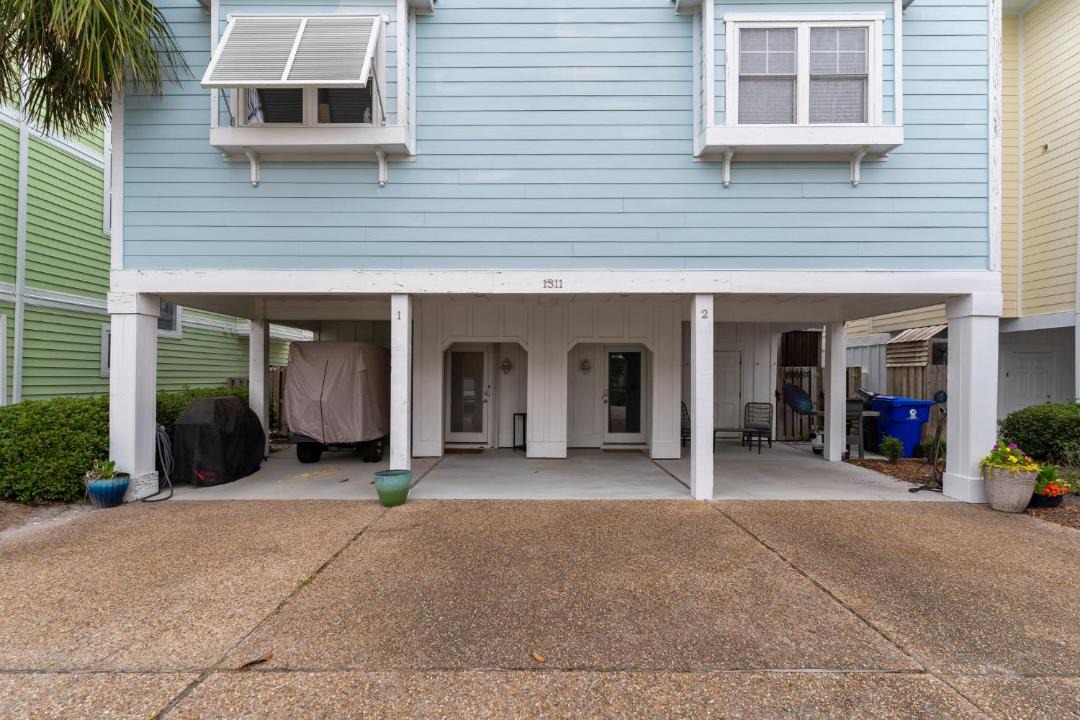 Photo of Others in Wilmington Beach