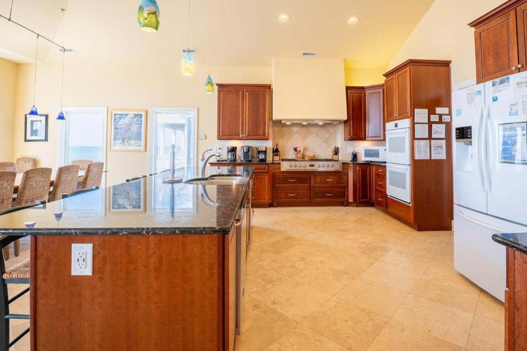 Photo of Kitchen in Ocean Sound Village