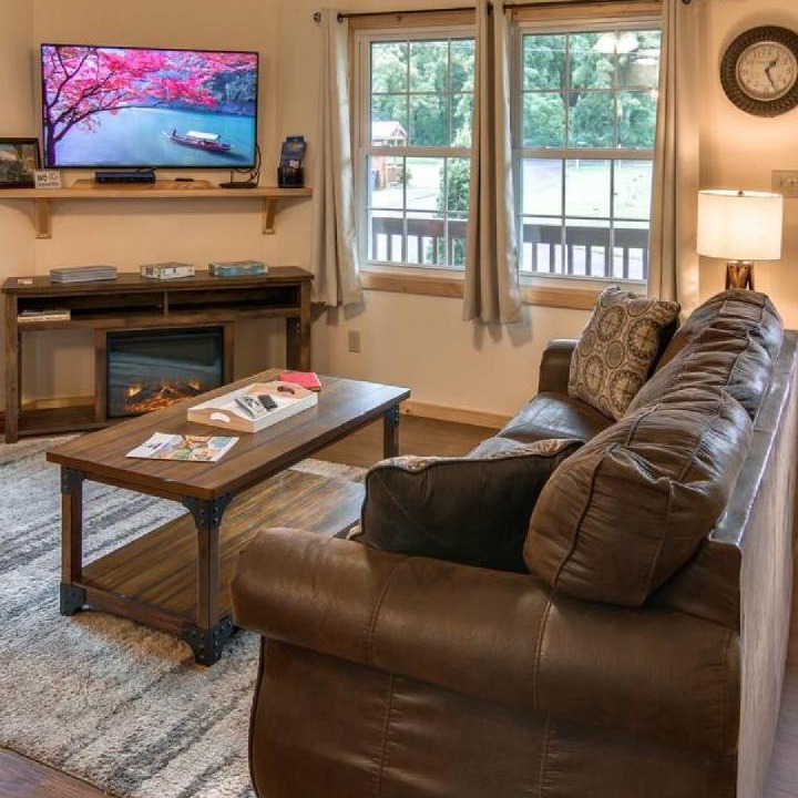 Photo of Livingroom in Cherokee