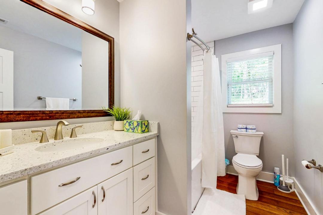 Photo of Bathroom in Balfour