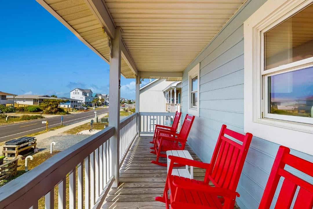 Photo of Patio Balcony in Holden Beach