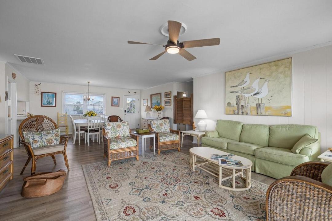 Photo of Others in Pine Knoll Shores