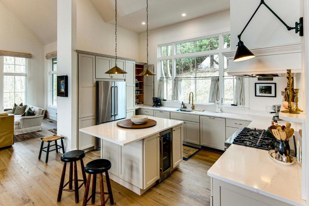 Photo of Kitchen in Glenville