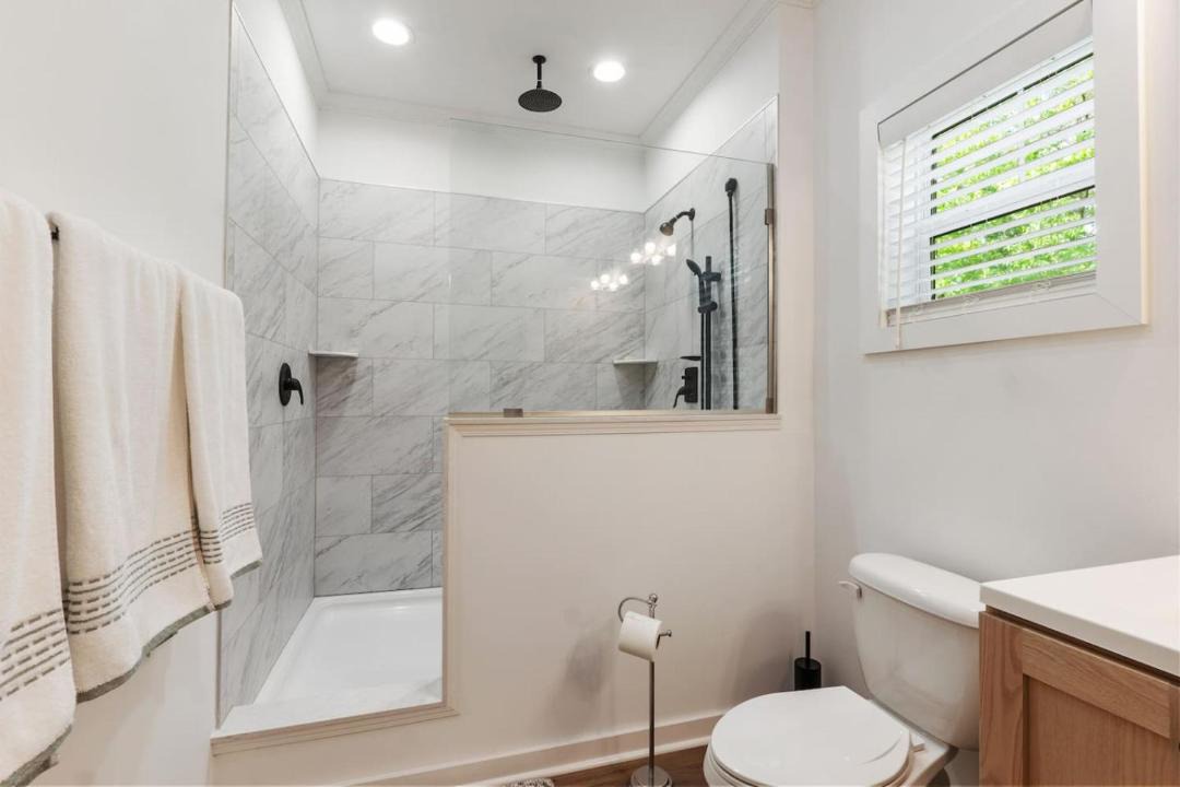 Photo of Bathroom in Carthage