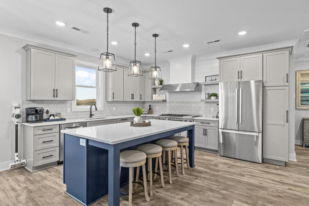 Photo of Kitchen in Pine Knoll Shores
