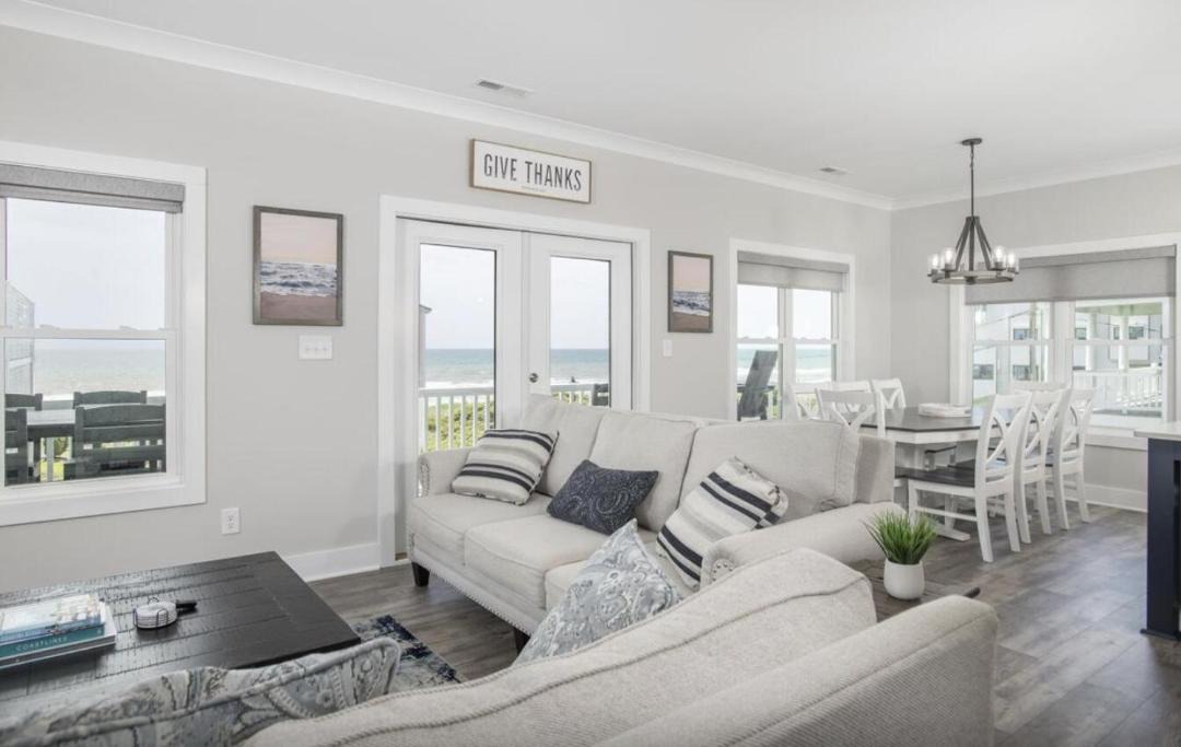 Photo of Others in Pine Knoll Shores