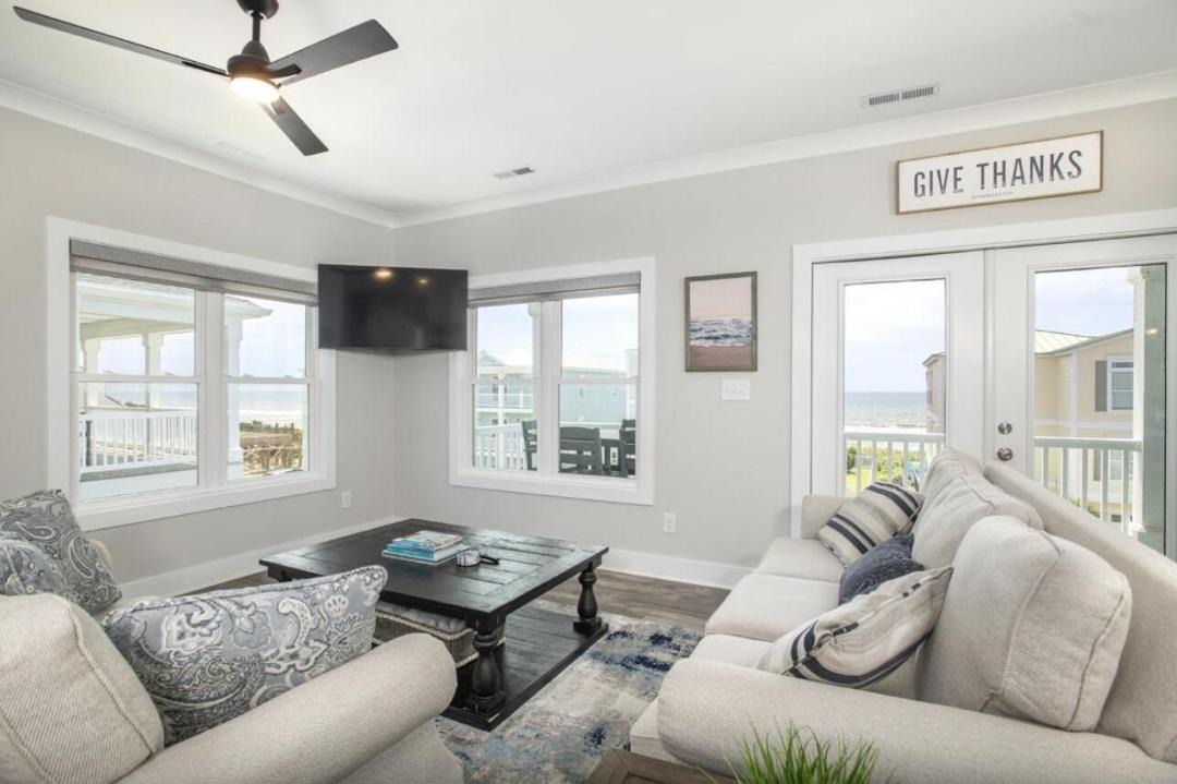 Photo of Others in Pine Knoll Shores