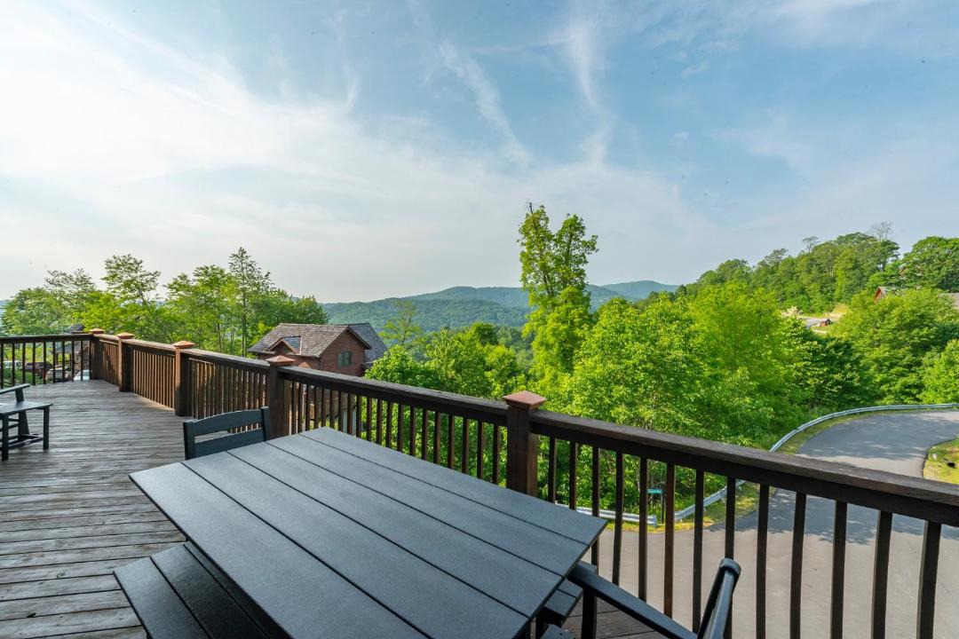 Photo of Patio Balcony in Wolf Laurel