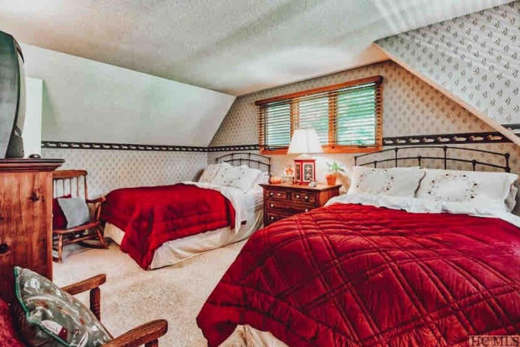 Photo of Bedroom in Cashiers