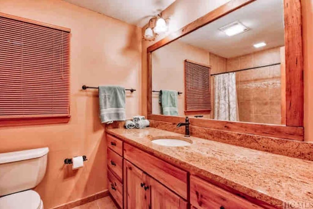 Photo of Bathroom in Cashiers