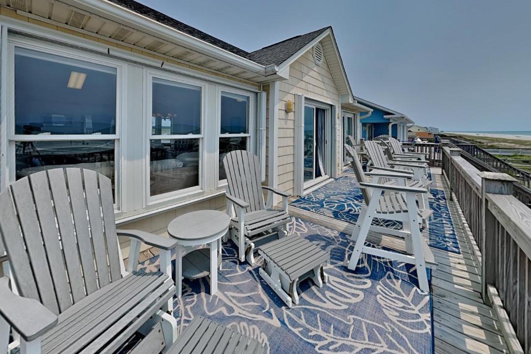 Photo of Patio Balcony in Topsail Beach