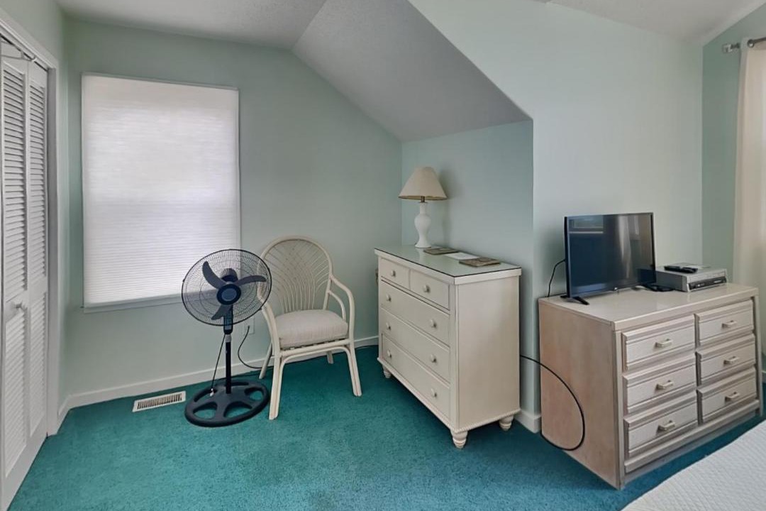 Photo of Bedroom in Topsail Beach