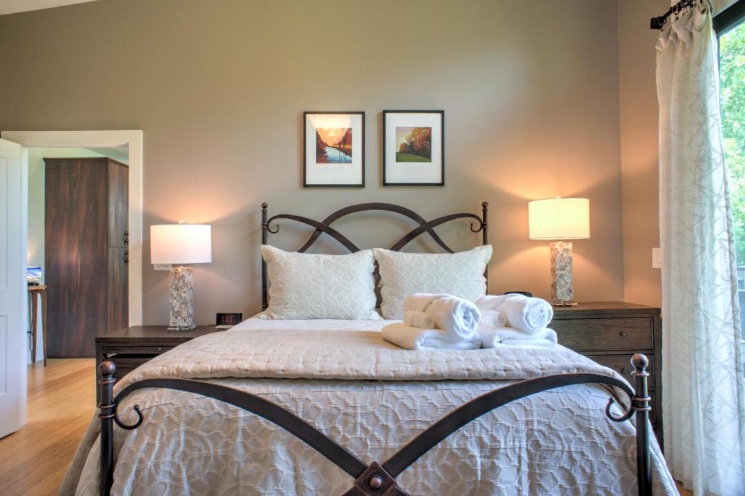 Photo of Bedroom in Skyland