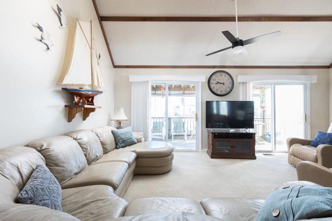 Photo of Livingroom in Sea Retreat