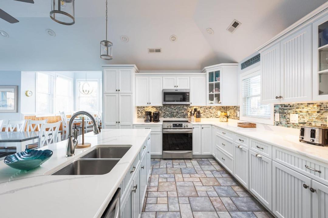 Photo of Kitchen in Corolla Light