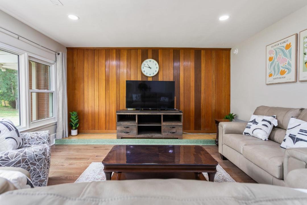 Photo of Livingroom in High Point