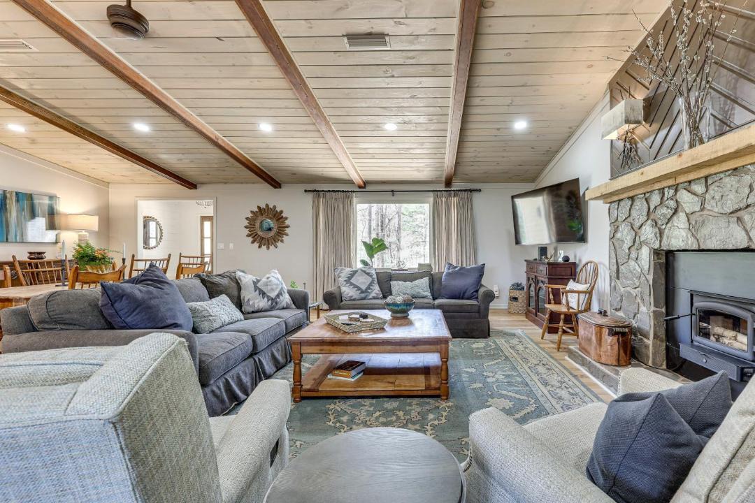 Photo of Livingroom in Hayesville