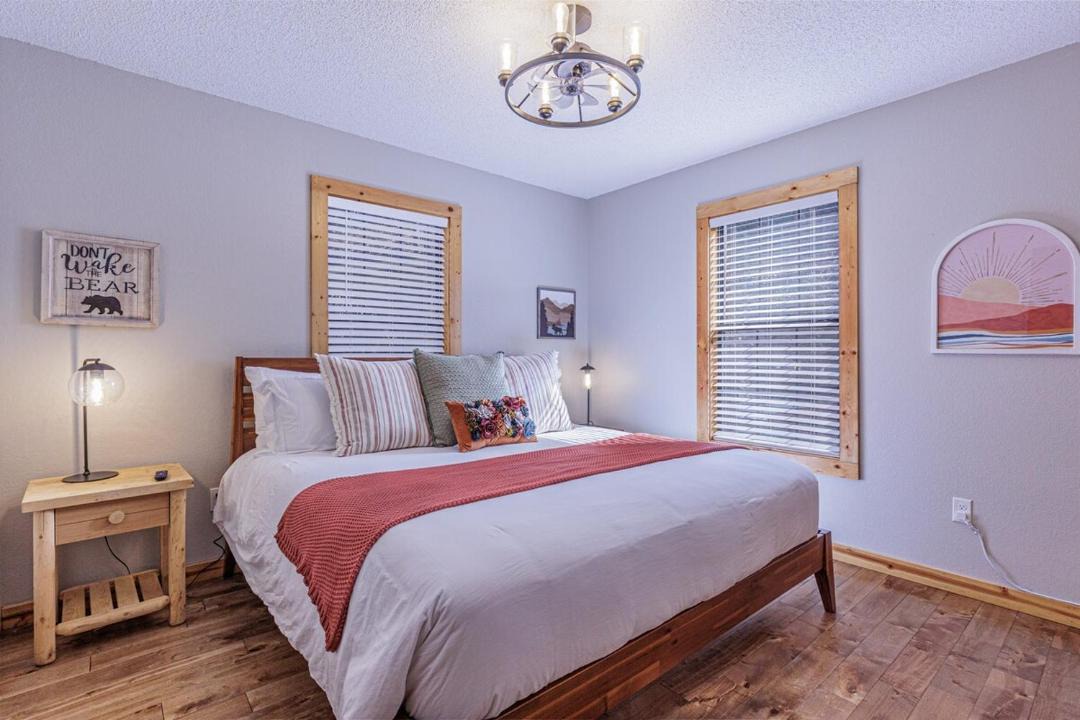 Photo of Bedroom in Qualla