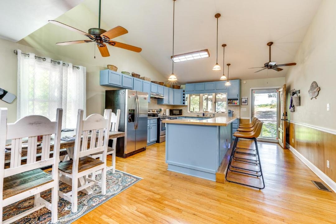 Photo of Kitchen in Southmont