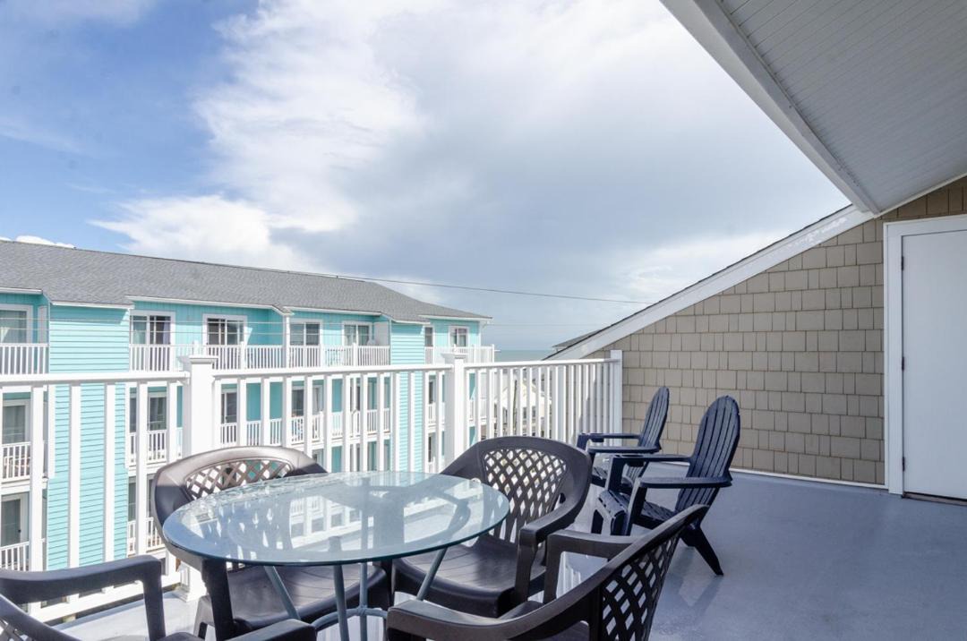 Photo of Patio Balcony in North Carolina Coast