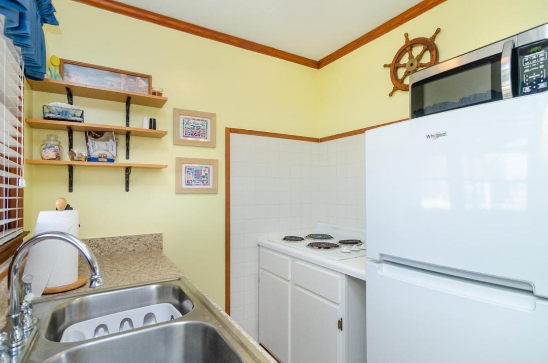 Photo of Kitchen in Kure Beach