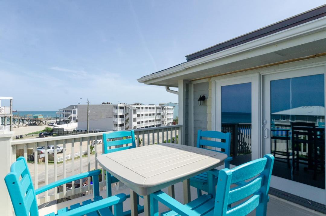 Photo of Patio Balcony in North Carolina Coast