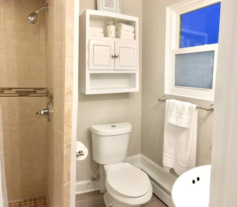 Photo of Bathroom in Hickory