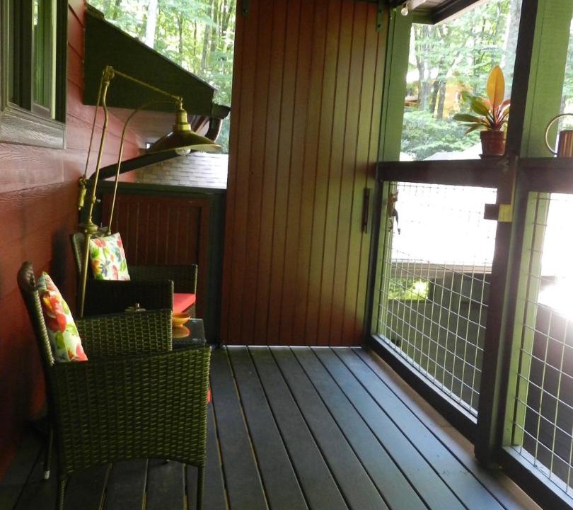 Photo of Patio Balcony in Maggie Valley