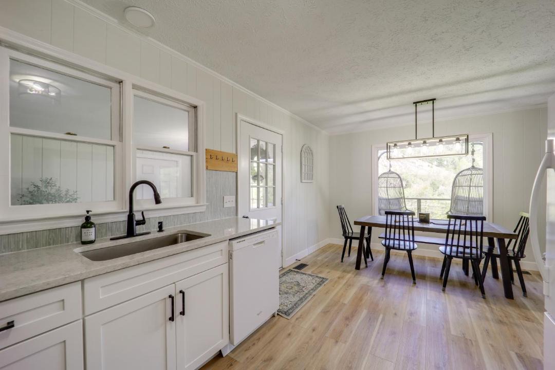 Photo of Kitchen in Lenoir