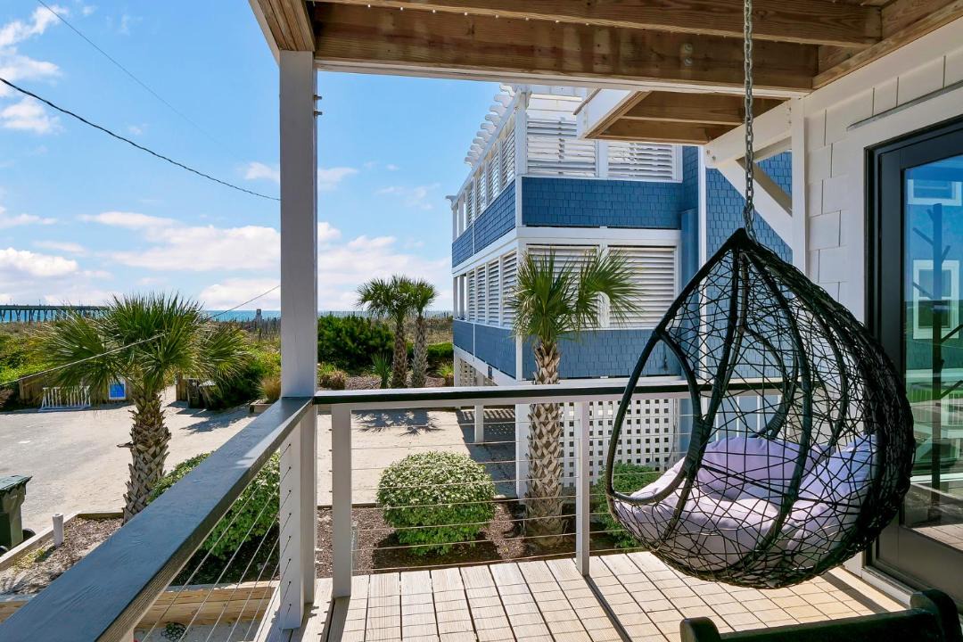 Photo of Patio Balcony in Wrightsville Beach