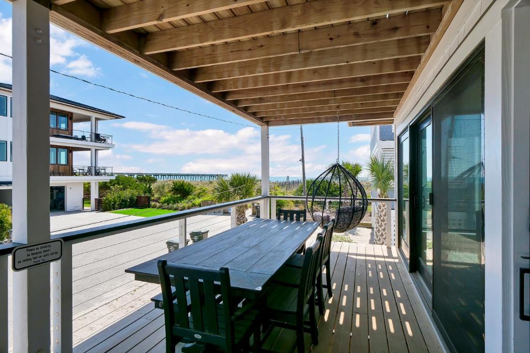 Photo of Patio Balcony in Wrightsville Beach