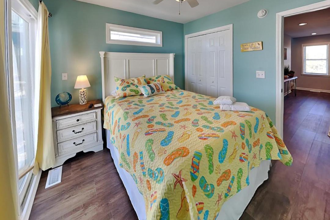 Photo of Bedroom in Surf City