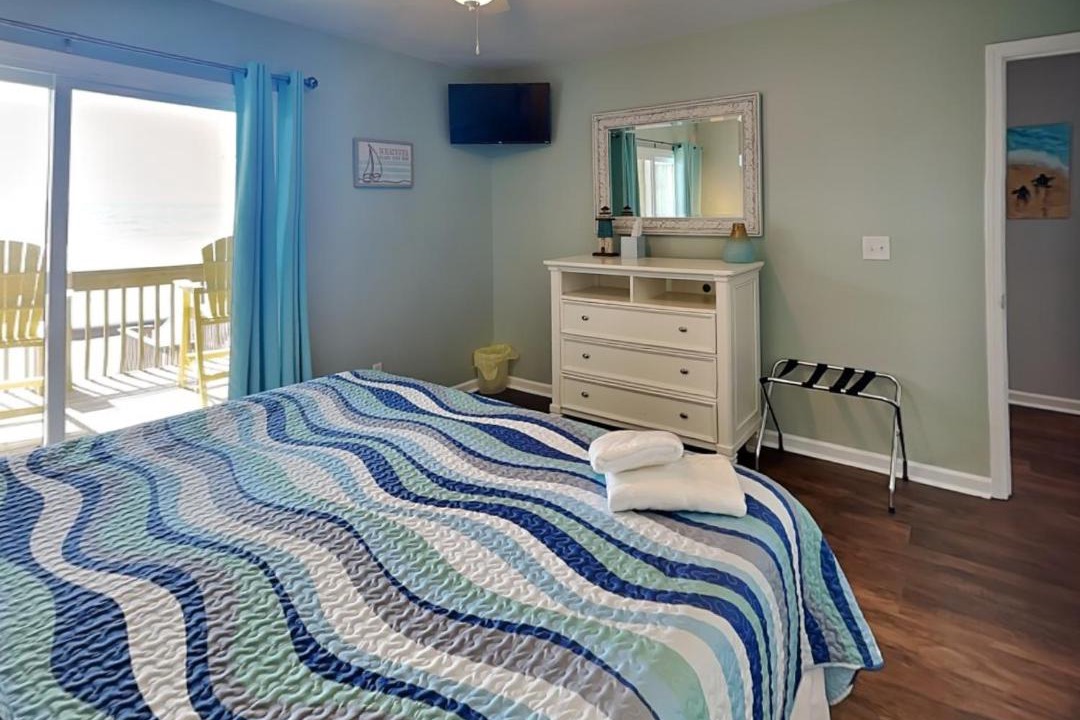 Photo of Bedroom in Surf City