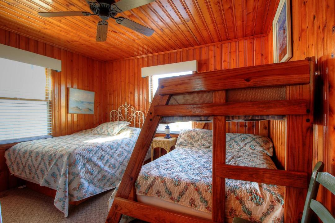 Photo of Bedroom in Carolina Beach