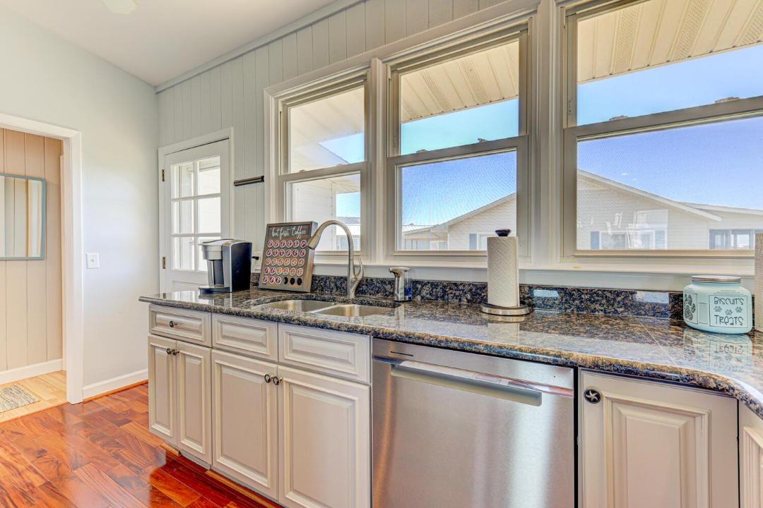 Photo of Kitchen in North Carolina Coast