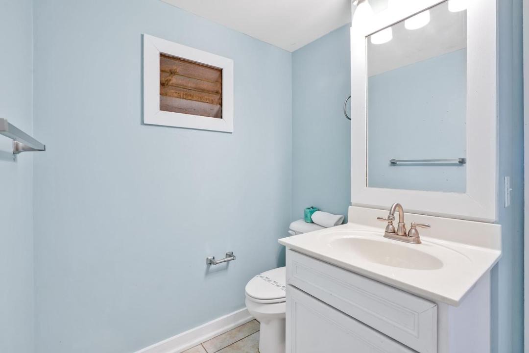 Photo of Bathroom in Oak Island