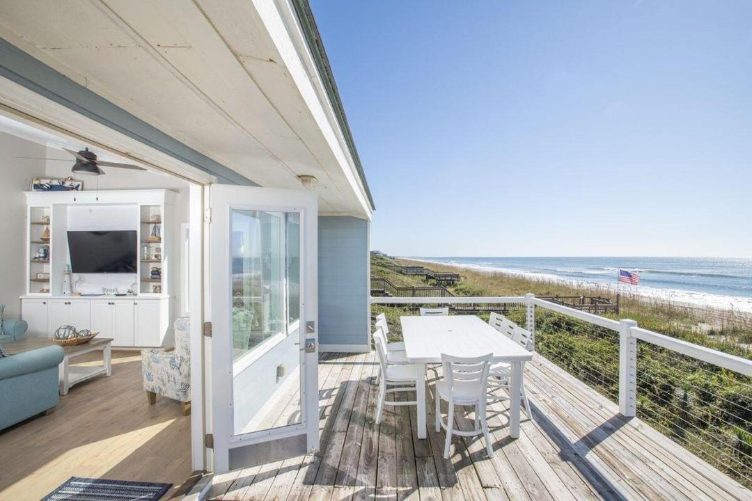 Photo of Others in Pine Knoll Shores