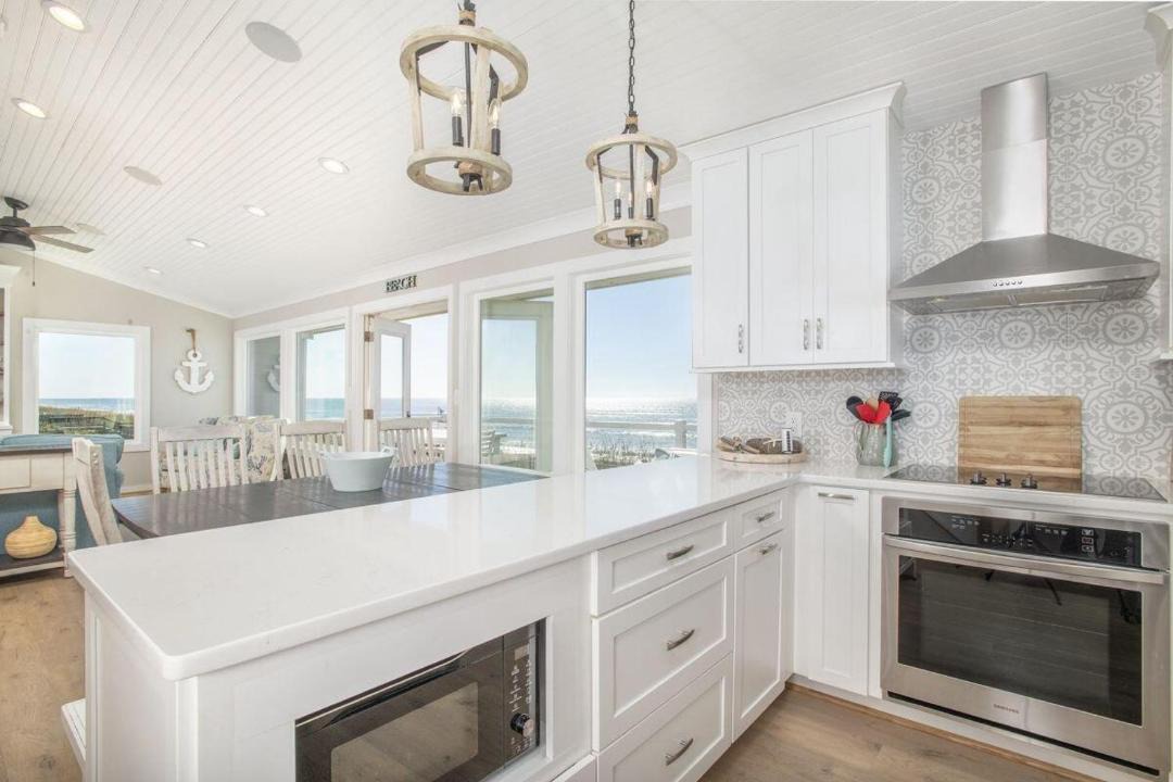 Photo of Kitchen in Pine Knoll Shores