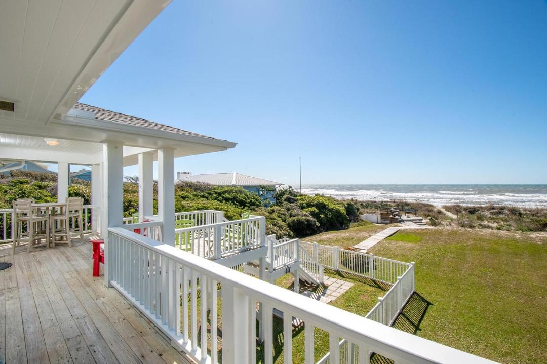 Photo of Patio Balcony in Pine Knoll Shores